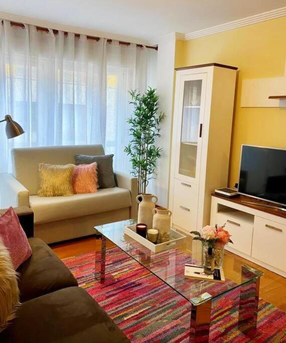 Apartamento Centro De ポンテベドラ エクステリア 写真